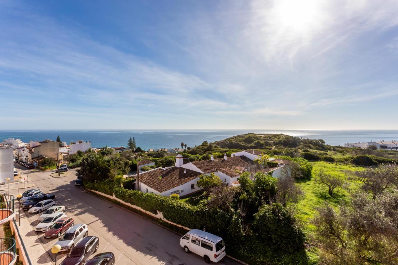 Lovely 2 Bedroom Apartment Including Pool, Stunning Ocean Views & Beach Closeby Luz Buitenkant foto