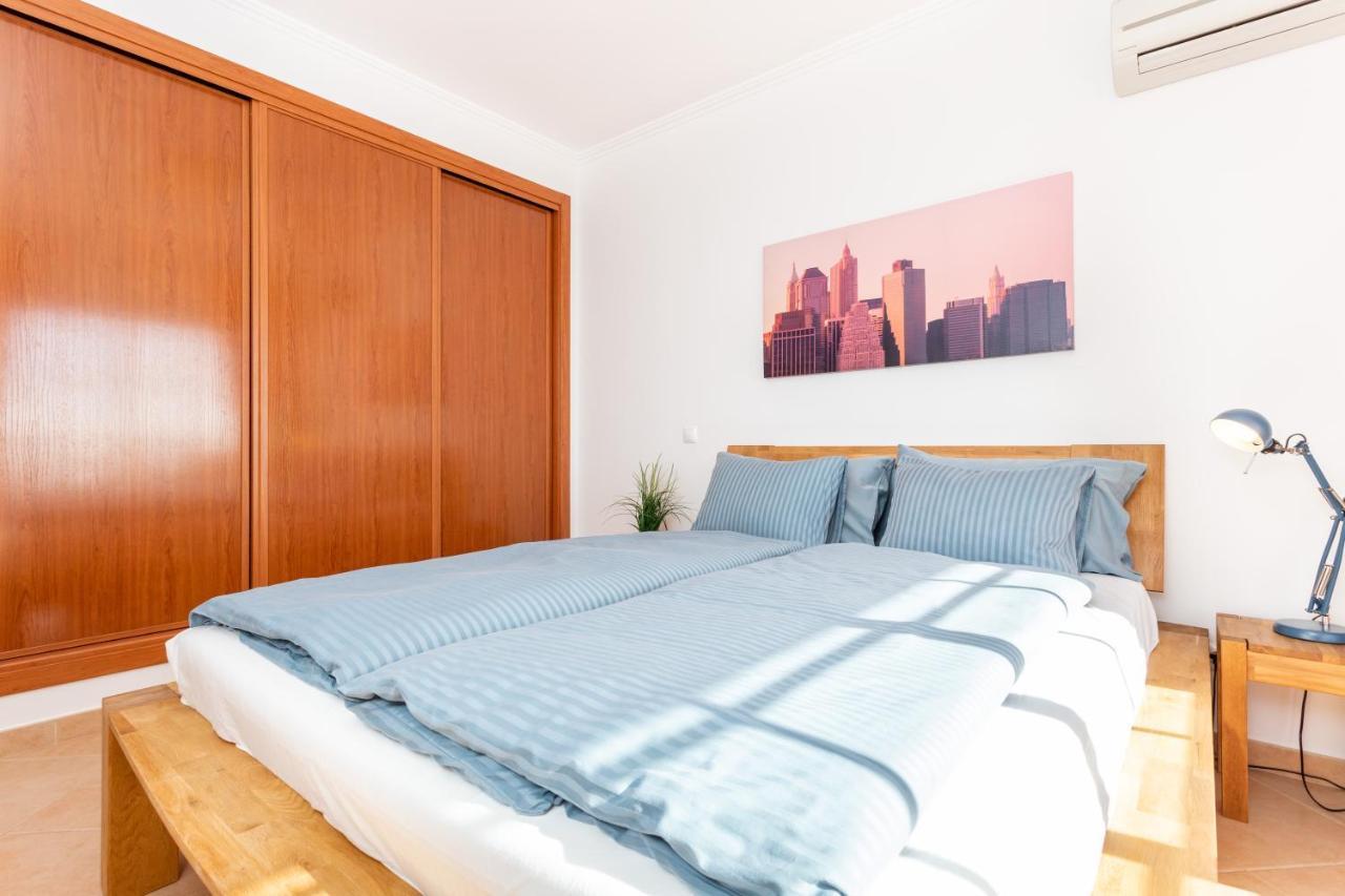 Lovely 2 Bedroom Apartment Including Pool, Stunning Ocean Views & Beach Closeby Luz Buitenkant foto