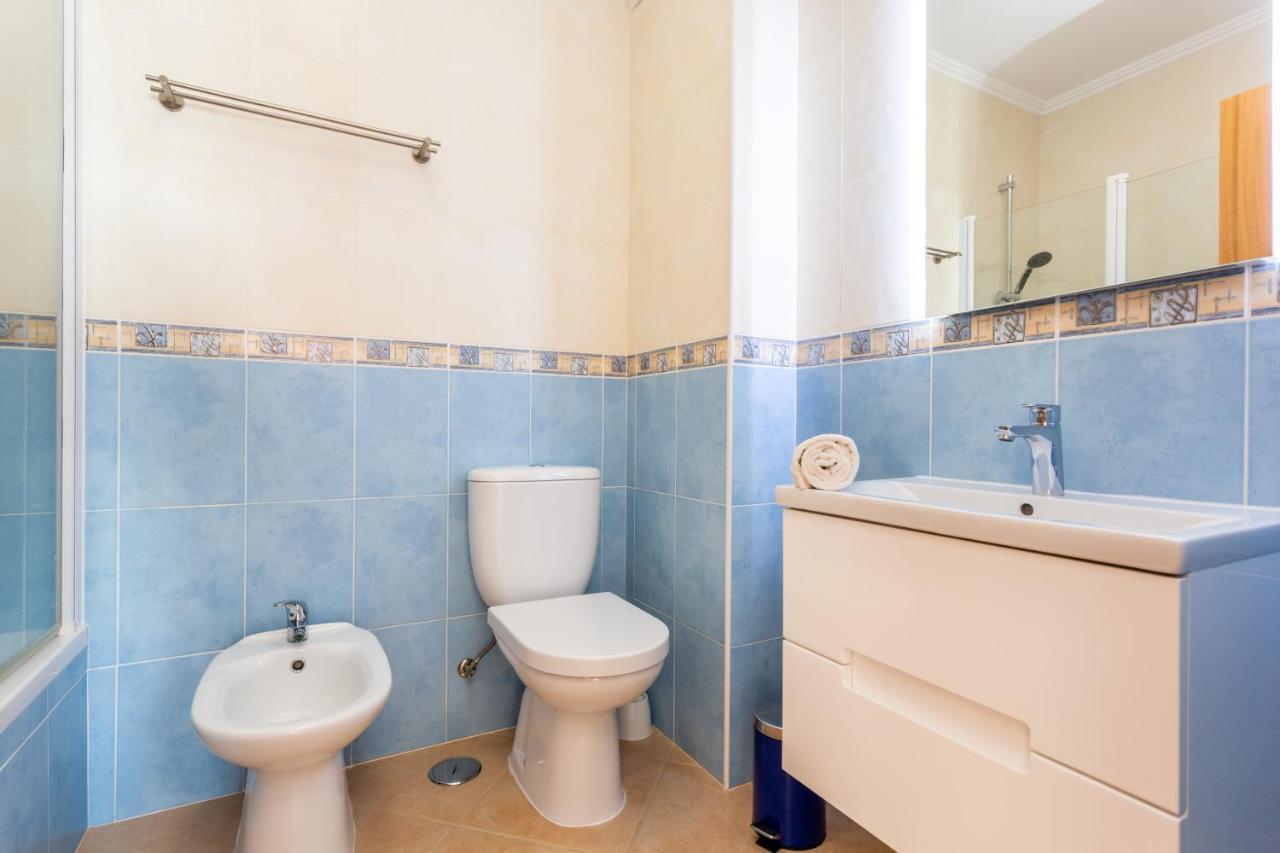 Lovely 2 Bedroom Apartment Including Pool, Stunning Ocean Views & Beach Closeby Luz Buitenkant foto